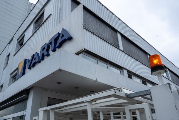 Varta will kräftig die Kosten senken. (Foto - Archiv) - © Stefan Puchner/dpa