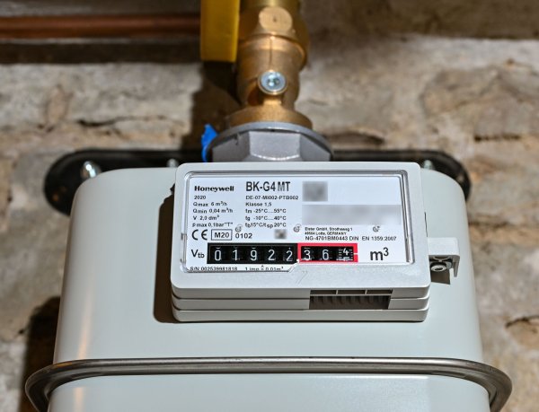 Menschen in Deutschland sorgen sich vor weiteren Energiesprüngen und allgemeinen Preissteigerungen. - © Patrick Pleul/dpa