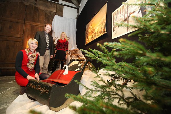 Freuen sich auf den Museumsadvent: Ausstellungskuratorin Anna Stein, LWL-Museumsdirektor Prof. Dr. Jan Carstensen und LWL-Kulturdezernentin Dr. Barbara Rüschoff-Thale. - © Gerstendorf-Welle