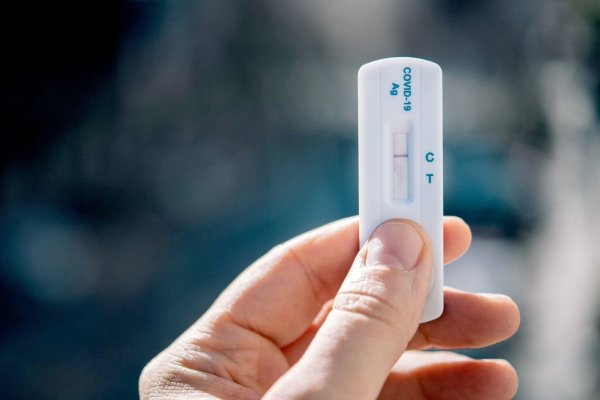 Das C steht für Control - © Foto: Zacharie Scheurer/dpa-tmn