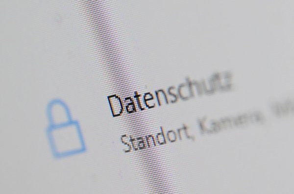Zahlreiche Versicherungsunternehmen sollen unter anderem Gesundheitsdaten untereinander ausgetauscht haben, um mögliche Betrugsfälle aufzudecken. - © Bernd Weißbrod/dpa