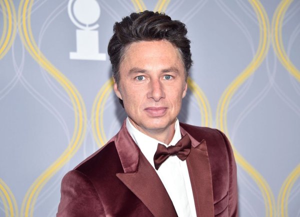 Schauspieler und Drehbuchautor Zach Braff bringt «Scrubs» zurück. (Archivfoto) - © Evan Agostini/AP/dpa