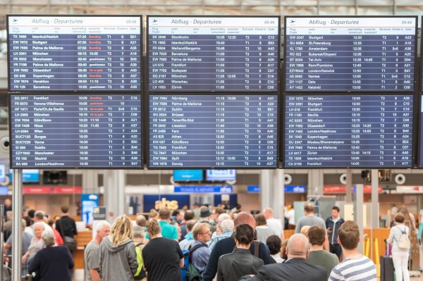 Hamburger Flughafen - © Foto: Bernhard Sprengel
