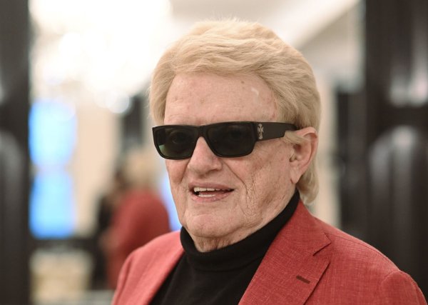 Volksmusik-Star Heino wünscht sich in der «Bild» einen Politiker, «der auch mal poltert». (Archivbild) - © Robert Michael/dpa