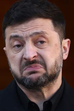 Der ukrainische Präsident Wolodymyr Selenskyj will schnell eine Nachfolge für seinen gechassten Bürochef Andrij Jermak finden. (Archivbild) - © Peter Morrison/AP/dpa