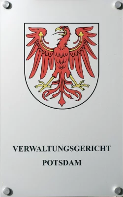 Das Verwaltungsgericht R&uuml;ckabwicklung der Abschiebung einer jesidischen Familie ab. (Symbolbild) - &copy; Ralf Hirschberger/dpa-Zentralbild/dpa