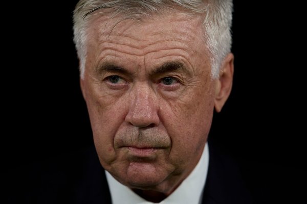 Carlo Ancelotti macht sich Sorgen um Real Madrid. - © Ruben Albarran/ZUMA Press Wire/dpa