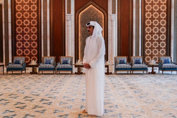 Katars Emir Tamim bin Hamad Al Thani trieb die Gaza-Gespräche entscheidend mit voran. - © Nathan Howard/Pool Reuters/AP
