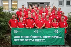 Zeigen gro&szlig;es Engagement: Mitglieder des Kreises Detmold des Fu&szlig;ball- und Leichtathletik-Verbandes Westfalen. - &copy; Guntmar Wolff