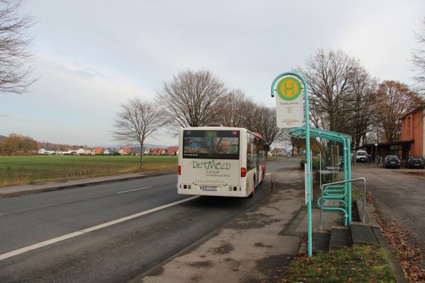Abfahrt am Königskrug: Ab dem 11. Dezember kommen die Lockhauser mit dem Bus direkt zum ZOB oder auch bis nach Wüsten. - © Katrin Kantelberg