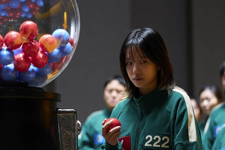 In der neuen Staffel „Squid Game“ geht es wieder um Menschen, die sich aus Not auf einen Parcours mit tödlichen Kinderspielen einlassen – zum Spaß perverser Milliardäre. - © „Squid Game“ (Jo Yu-ri): No Ju-han/Netflix 2025