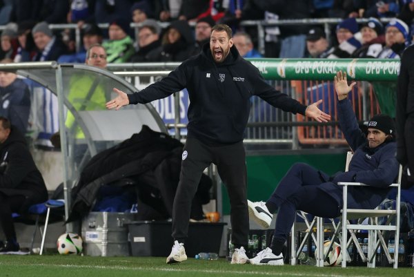 Bielefeld geht als Außenseiter ins Pokal-Viertelfinale. - © Friso Gentsch/dpa