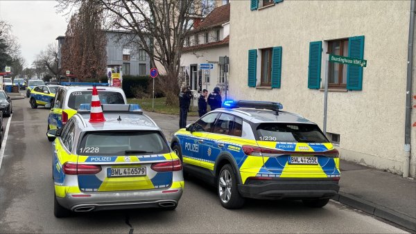 Der Mann stellte sich der Polizei freiwillig. (Symbolbild) - © Hanser/swd-medien/dpa