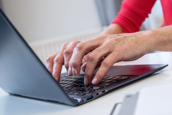 Leichtes Ultrabook - © Foto: Christin Klose