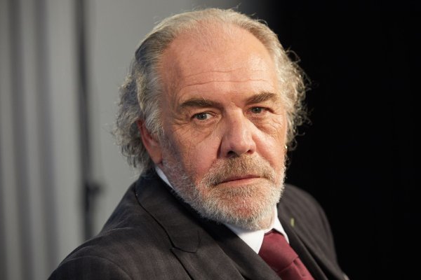 Kohlund: mit über 70 Jahren weiterarbeiten hält - © picture alliance / Georg Wendt/dpa