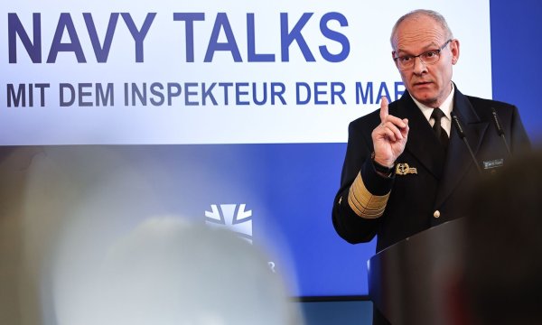 Pressegespräch "Navy Talks" - © Hannes P. Albert/dpa