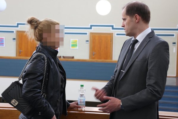 Rechtsanwalt Dariusz Balicki vertritt die Mutter des 15-jährigen Mädchens. - © Janet König