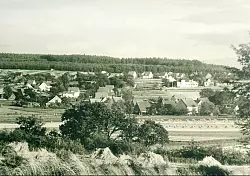 Diestelbruch früher: So sieht die „Skyline" des Ortsteils längst nicht mehr aus. - © Privat