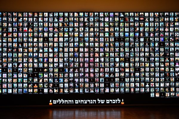 Am 7. Oktober 2023 wurden beim Hamas-Terrorangriff etwa 1.200 Menschen getötet, mehr als 400 auf dem Nova Music Festival. (Archivbild) - © Bernd von Jutrczenka/dpa