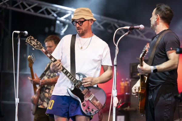 Beatsteaks: «Rassismus scheint in Deutschland wieder salonfähig.» (Archivbild) - © Anthony Anex/KEYSTONE/dpa