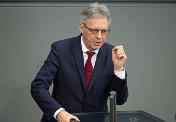 SPD-Bundestagsfraktionsvize Achim Post mahnt zur Eile bei der Entscheidung über die Kanzlerkandidatur. (Archivbild) - © Jonathan Penschek/dpa