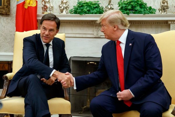 Als niederländischer Regierungschef traf Rutte Trump bereits häufiger. (Archivbild zur Illustration) - © Alex Brandon/AP/dpa