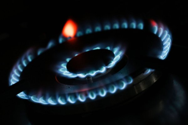 In Löhne sind viele Haushalte nach Tiefbauarbeiten von der Gasversorgung abgeschnitten. (Symbolbild) - © Marijan Murat/dpa