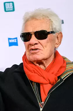 Burkhard Driest - &copy; Foto: Mohssen Assanimoghaddam/dpa