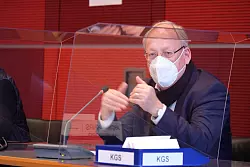 Oberb&uuml;rgermeister Pit Clausen r&auml;umt ein, dass zuletzt die angegebenen&nbsp; Quarant&auml;ne-Zahlen nicht mehr realistisch, weil die Nachverfolgung der Kontakte nicht mehr zu schaffen ist. - &copy; Susanne Lahr