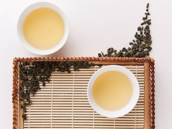 Bei jedem erneuten Aufguss des Oolong Tees entwickelt sich ein anderes Aroma. - © Teeverband.de/dpa-tmn