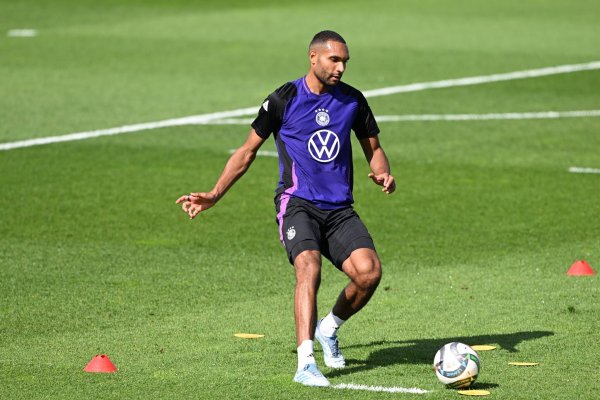 Jonathan Tah dürfte nach den Nations-League-Spielen mit dem Nationalteam schon schnell für den FC Bayern im Einsatz sein. - © Federico Gambarini/dpa