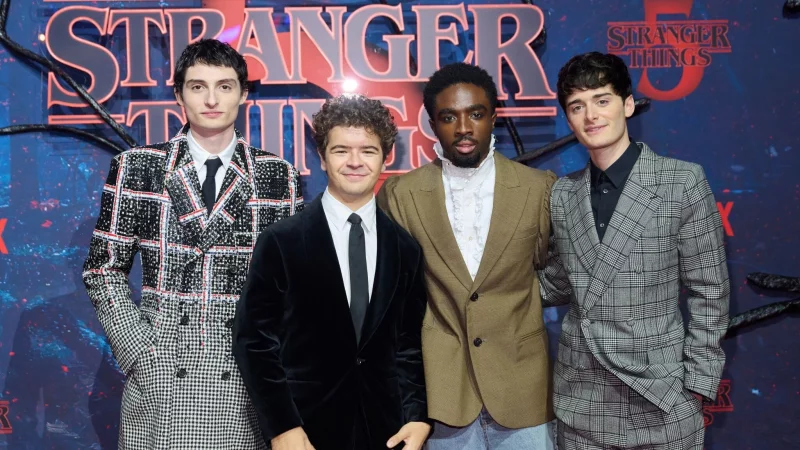 Zum Fan-Event in Berlin kamen einige der Hauptdarsteller von «Stranger Things»: Finn Wolfhard, Gaten Matarazzo, Caleb McLaughlin und Noah Schnapp (von links nach rechts). (Archivbild) - © Annette Riedl/dpa