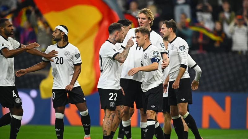 Die Nationalmannschaft erfreut wieder ihre Fans. - © Tom Weller/dpa