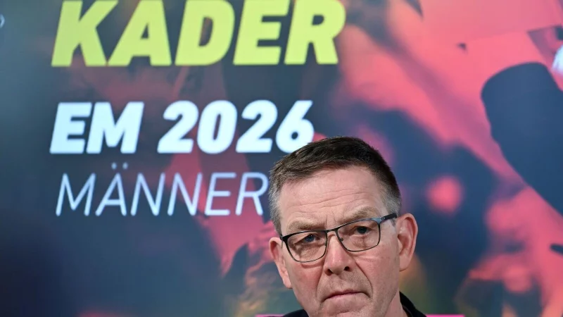 Bundestrainer Alfred Gislason strebt mit der DHB-Auswahl das EM-Halbfinale an. - &copy; Federico Gambarini/dpa