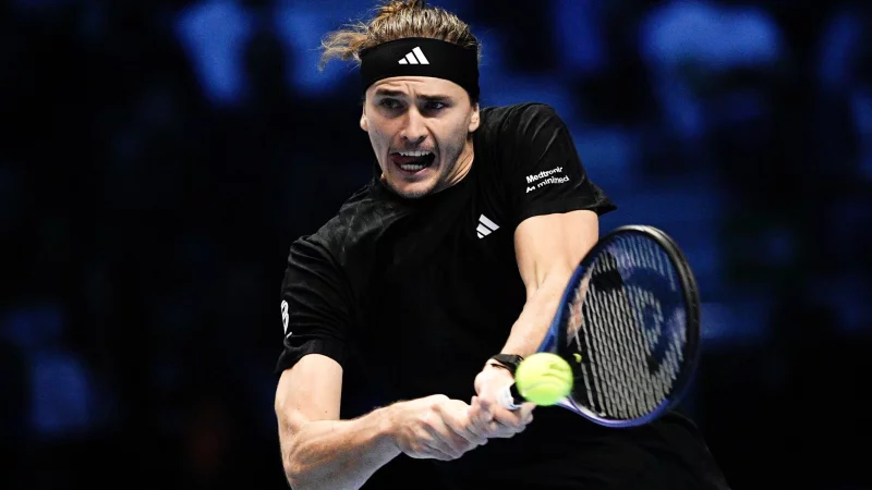 Alexander Zverev musste im letzten Gruppenspiel hart k&auml;mpfen. - &copy; Marco Alpozzi/LaPresse via ZUMA Press/dpa