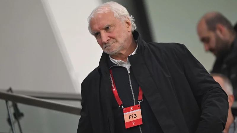 F&uuml;r Rudi V&ouml;ller w&auml;re wom&ouml;glich ein Viertelfinal-Einzug bei der WM ein Erfolg. (Archivbild) - &copy; Federico Gambarini/dpa