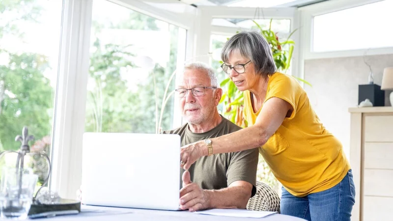 Nicht vorschnell k&uuml;ndigen: Wer seinen Riester-Vertrag pausiert, sch&uuml;tzt sein Geld und die Zulagen. - &copy; Benjamin Nolte/dpa-tmn