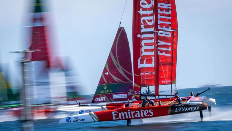 Erstmals SailGP-Sieger: Das britische Team Emirates GBR. - © Jens Büttner/dpa