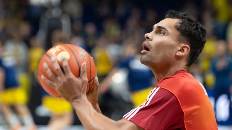 Oscar da Silva machte bei der M&uuml;nchener Niederlage gegen den FC Barcelona ein gutes Spiel. - &copy; Soeren Stache/dpa