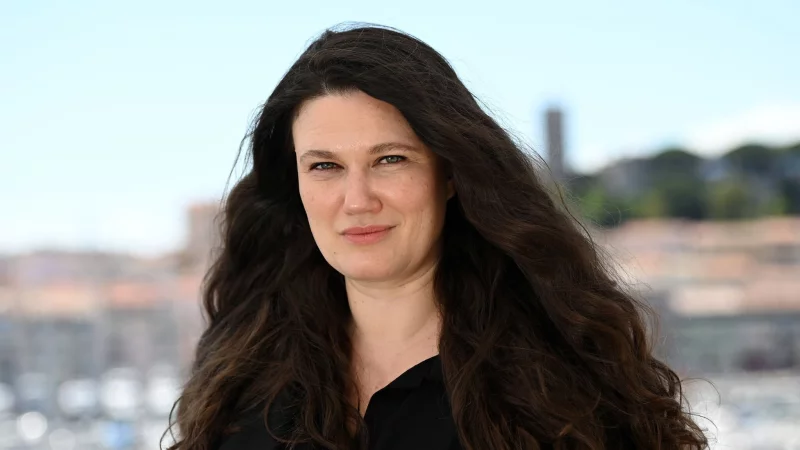 Die Berliner Regisseurin Mascha Schilinski bekommt den G&uuml;nter Rohrbach Filmpreis 2025 (Archivbild) - &copy; Stefanie Rex/dpa