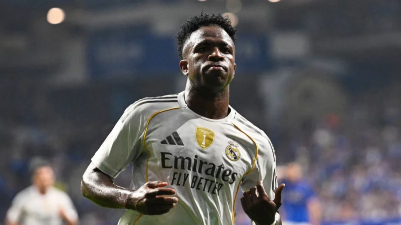 Vinicius Junior sorgt in Madrid f&uuml;r Wirbel. (Archivbild) - &copy; Miguel Oses/AP/dpa