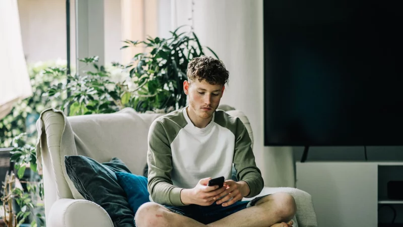 Ab 2026 sollen alle jungen M&auml;nner ab Jahrgang 2008 zu einer Musterung eingeladen werden: Die gesundheitliche Eignung wird dabei gepr&uuml;ft. - &copy; Zacharie Scheurer/dpa-tmn