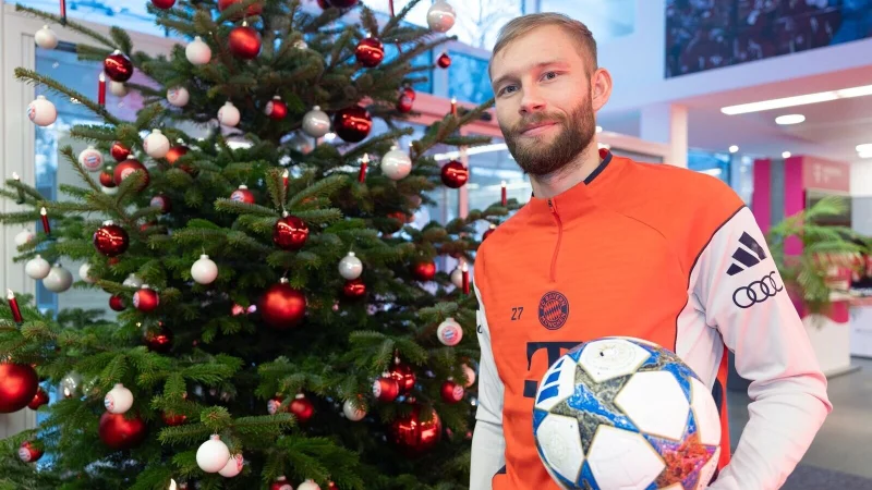 Konrad Laimer freut sich &uuml;ber eine Auszeichnung aus der Heimat. - &copy; Expa/Johann Groder/APA/dpa