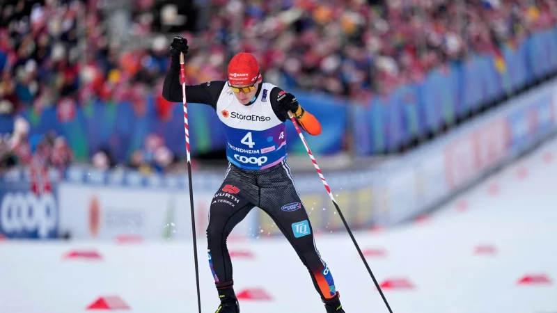 Julian Schmid sorgt gleich im Auftaktrennen f&uuml;r einen Podestplatz. (Archivfoto) - &copy; Matthias Schrader/AP/dpa