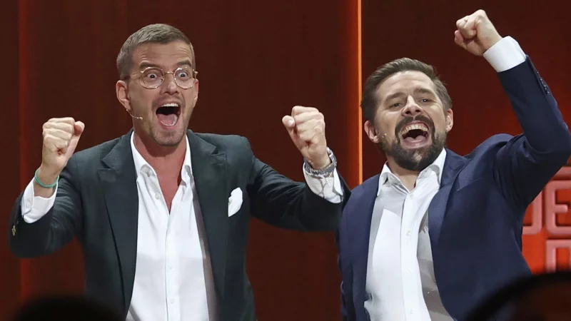 Joko Winterscheidt und Klaas Heufer-Umlauf laden zum Silvester-Countdown. (Archivbild) - &copy; Daniel Karmann/dpa