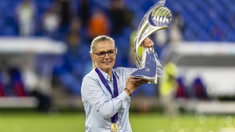 Sarina Wiegman feierte im Sommer den Titelgewinn bei der EM. (Archivbild) - &copy; Michael Buholzer/KEYSTONE/dpa