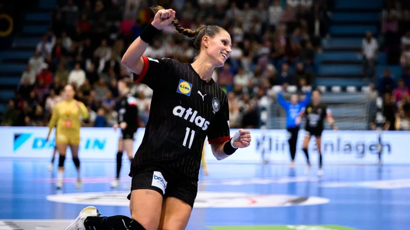 Xenia Smits hat ein besonderes L&auml;nderspiel vor sich. - &copy; Marco Wolf/dpa