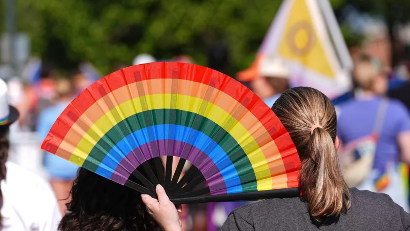 Pride wird an vielen Orten in den USA gefeiert. (Symbolbild) - © David Zalubowski/AP/dpa
