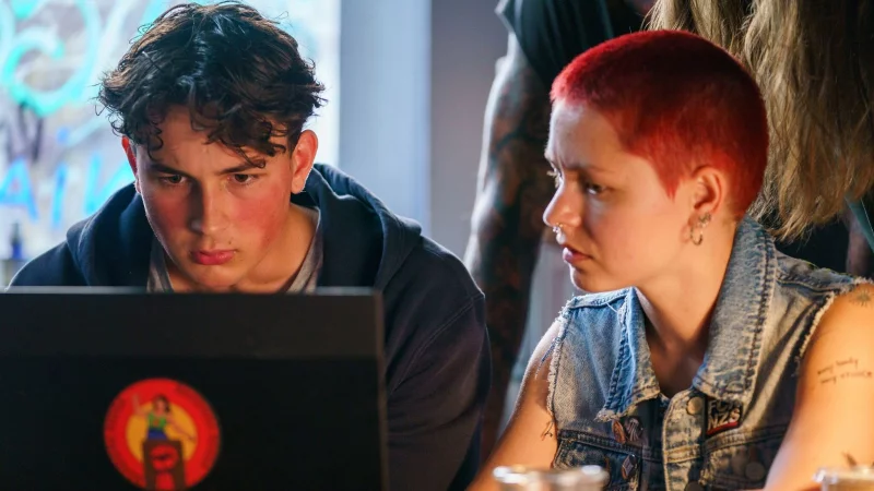 Das Erste zeigt &laquo;Polizei&raquo; am Mittwoch (26. November) um 20.15 Uhr. Der Film kann zudem in der Mediathek gestreamt werden. - &copy; Julia Terjung/NDR/ARD/dpa