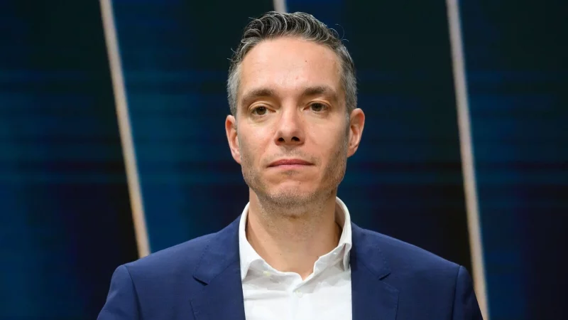 Wolfsburgs Aufsichtsratsboss Sebastian Rudolph denkt an Konsequenzen. - &copy; Julian Stratenschulte/dpa